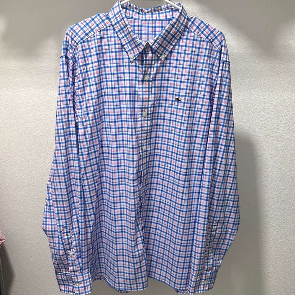 Vineyard Vines performance long sleeve top XL